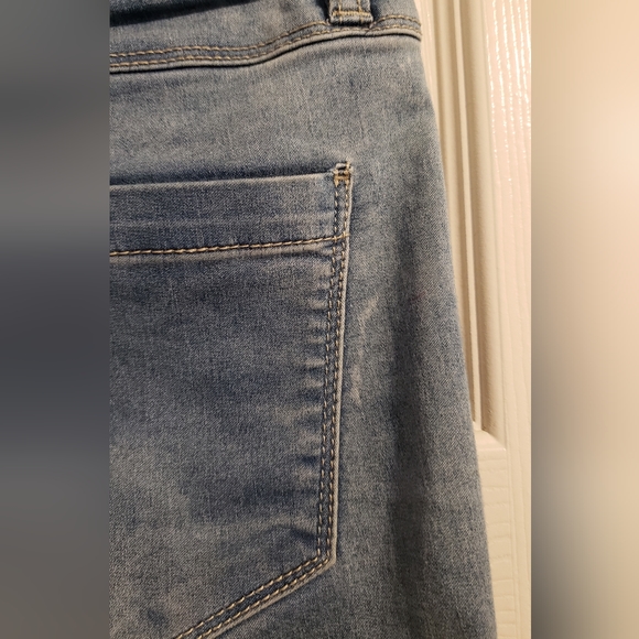 ❌SOLD❌ Eighty-two jeggings - Picture 4 of 4